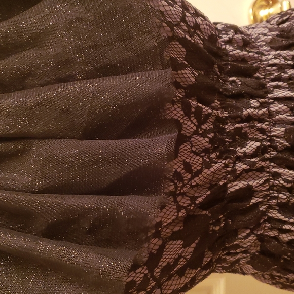 Cute Embroidery Flower Black Lace  Dress Petite 🖤 - Picture 2 of 4